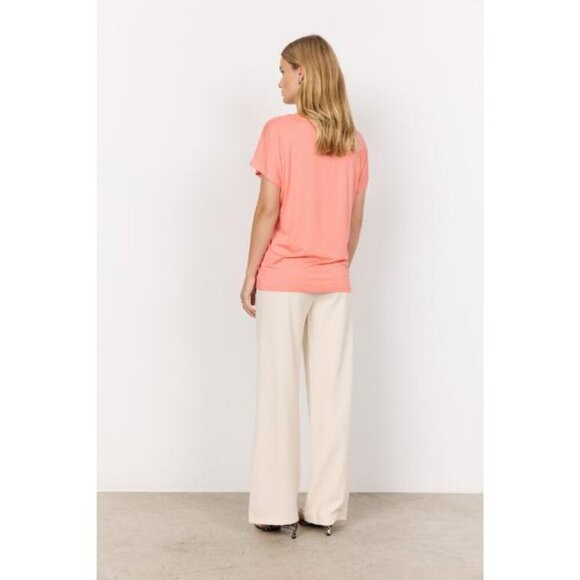 NWT SOYA CONCEPT Marica 32 Peach Vneck T-Shirt - Picture 3 of 5
